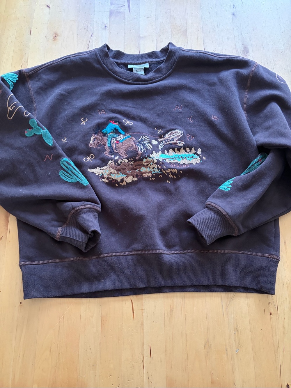 Ariat Brown Crewneck Sweatshirt with Teal Western Embroidery